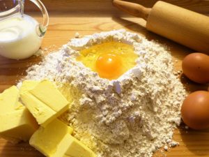 Co to jest mąka orkiszowa? Właściwości i skład, cena, gdzie kupić