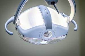 Wybielanie zębów – w domu czy u dentysty?