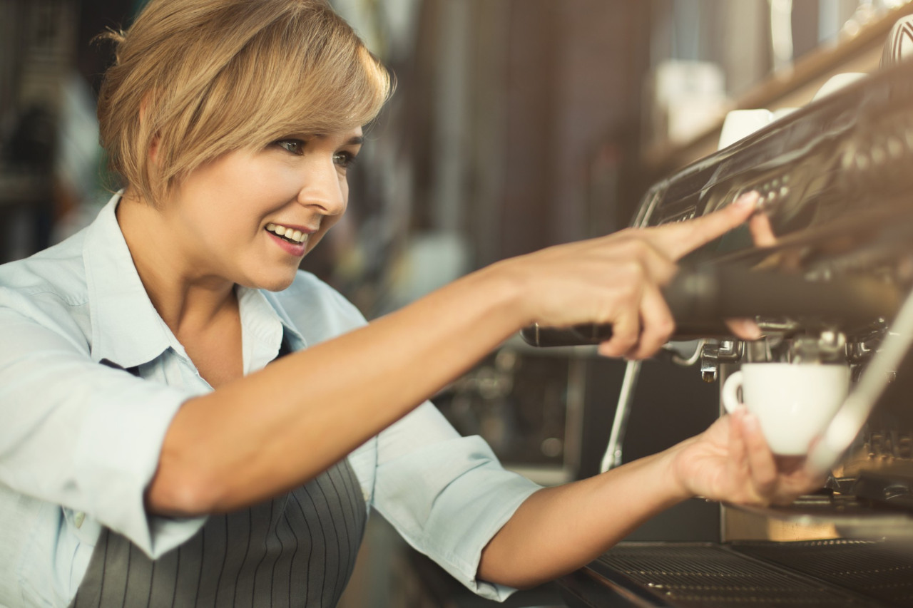 Twój pierwszy ekspres do kawy: Kompleksowy poradnik